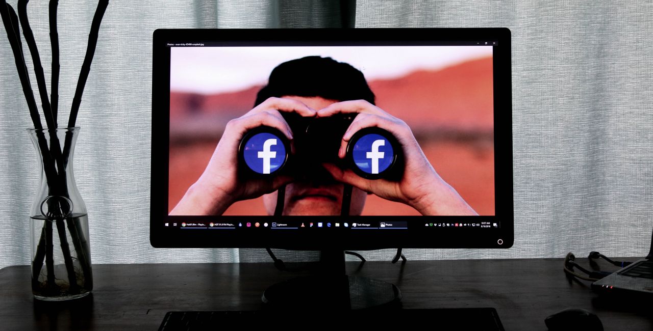 Марк, моргни два раза: глава Facebook предложил властям регулировать интернет