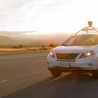 Насколько безопасны самоуправляемые машины Google?