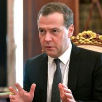 Медведев будет сотрудничать с новым пресс-секретарём