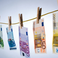 Борьба с отмыванием денег в Латвии - что дальше и кому это выгодно ?
