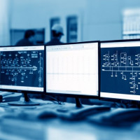 Как компания, начинавшая свою деятельность в комнате общежития, добилась успеха и открыла 100 офисов в 8 странах