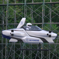 Стартап представил публичный прототип летающего автомобиля