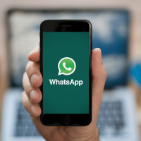 Cлужба поддержки клиентов в WhatsApp и чат-боты на базе искусственного интеллекта