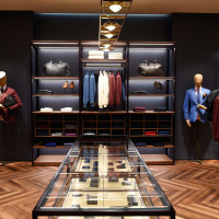 В России растет спрос на люксовые товары и услуги