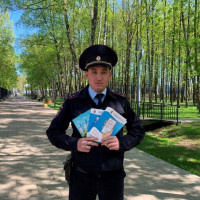 В ТиНАО участковый уполномоченный полиции провел беседы с гражданами пожилого возраста