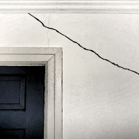 Обследование несущих элементов здания: особенности и преимущества услуги