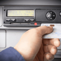 Выгрузка данных с тахографа⁠⁠