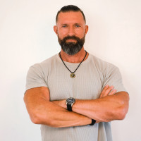 Как выйти из операционки и не потерять рычаги управления компанией? Три секрета от эксперта