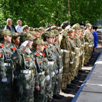 Кадеты подшефного класса Росгвардии прошли испытания на право ношения оливкового берета