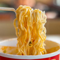 Все едоки лапши быстрого приготовления релоцировались в другие страны?