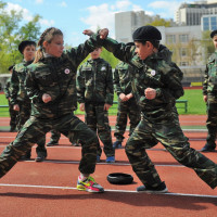 Военно-тематические парки на службе здоровья: как спортивные мероприятия помогают укрепить физическую форму посетителей