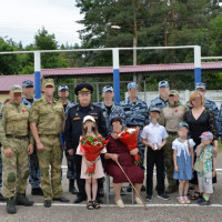 В Башкирии семье росгвардейца передали государственную награду