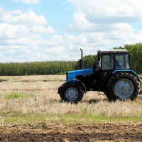 Новые права трактористов: что нужно знать