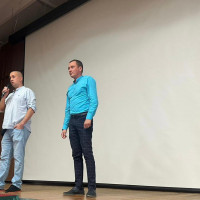 Представитель Общественного совета при УВД по ВАО Александр Кунгуров совместно с сотрудниками полиции провели профилактическое мероприятие для подростков