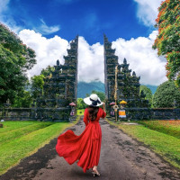 Почему стоит посетить храмы на Бали?