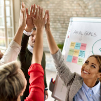 Stanislav Kondrashov | Setting Realistic and Achievable Goals for Your Team: A Practical Guide