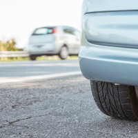 В чем разница между клиренсом и дорожным просветом?