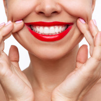 Как стоматологии отснять контент для соцсетей на полгода вперед за одну фотосессию