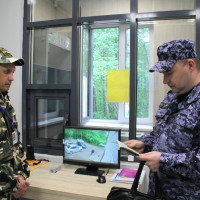 В Татарстане росгвардейцы проверяют, как обеспечена безопасность детей в детских оздоровительных лагерях