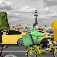 В России могут запретить деятельность курьеров и таксистов в России