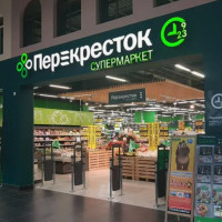 Перекрёсток запустил собственный фудтрак полезных перекусов