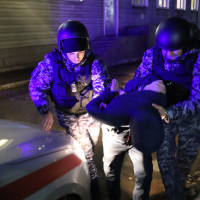 В Елабуге сотрудники вневедомственной охраны Росгвардии задержали молодого человека с синтетическими наркотиками