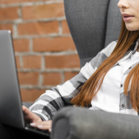 Как легко найти исполнителя услуги в Telegram