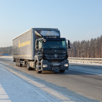 Одежда, инструменты и хозтовары вошли в ТОП самых доставляемых грузов в маркетплейсы в преддверии Нового года