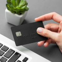 В ЦБ рассказали, сколько россиян переводили деньги на счета теневого бизнеса