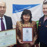 В Башкортостане росгвардейцы поздравили журналистов с Днём российской печати