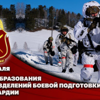 Генерал-полковник Владислав Ершов поздравил ветеранов и личный состав подразделений боевой подготовки с профессиональным праздником