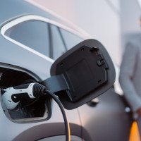 Электрокар или гибрид: какой автомобиль выбрать для путешествий?