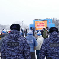 Росвгардейцы обеспечили правопорядок и стали участниками Всероссийской акции «Лыжня России - 2025» в Омске