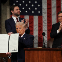 Как Трамп, инфляция и AI меняют игру: чего ждать рынкам и крипте?