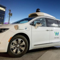 Компания Waymo расширяет свою службу роботакси в Кремниевой долине