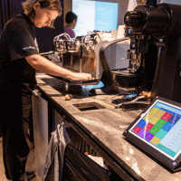 Гастрономический код Gen-Z: что ищет в меню петербургская молодежь