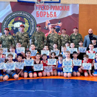 В Казани юные борцы провели сборы в спецназе Росгвардии