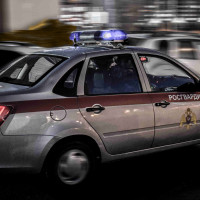 В Набережных Челнах сотрудники Росгвардии задержали подозреваемую в краже товара из гипермаркета