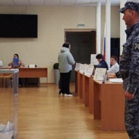 Росгвардия обеспечила правопорядок во время проведения выборов депутатов и культурно - массового мероприятия в Омской области