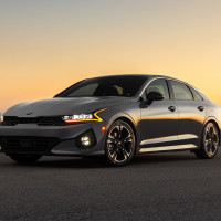 Что взять до 5 миллионов? 5 вариантов с пробегом