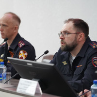 Руководство региональной Росгвардии приняло участие во встрече со слушателями факультета профессиональной подготовки Омской академии МВД России