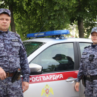 Самарские росгвардейцы пришли на помощь потерявшему сознание мужчине