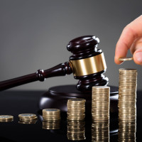 Взыскание задолженности – особенности работы