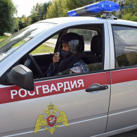 В Набережных Челнах росгвардейцы задержали двух подозреваемых в краже магазина