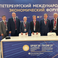 Президент Уральской ТПП работает на ПМЭФ-2025