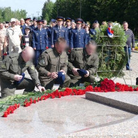 Росгвардейцы приняли участие в торжественной церемонии возложения цветов к памятным монументам в Омске