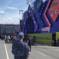 Росгвардия приняла участие в обеспечении правопорядка в период празднования Дня молодежи в Омске
