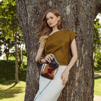 Лен, крапива и традиционные символы. Mark Formelle выпустил летнюю коллекцию «Славянские мотивы»