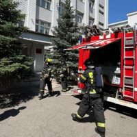Росгвардия и МЧС отработали совместные действия при пожаре в Омске