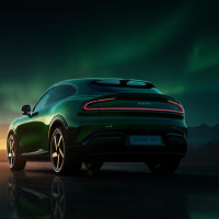 Xiaomi YU7: кроссовер или лифтбэк? Все детали второй модели бренда